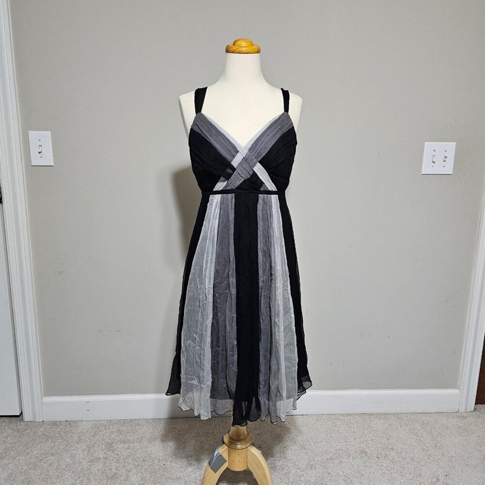 Signature by Robbie Bee 100% Silk Colorblock Pleated Midi Dress Size 8P